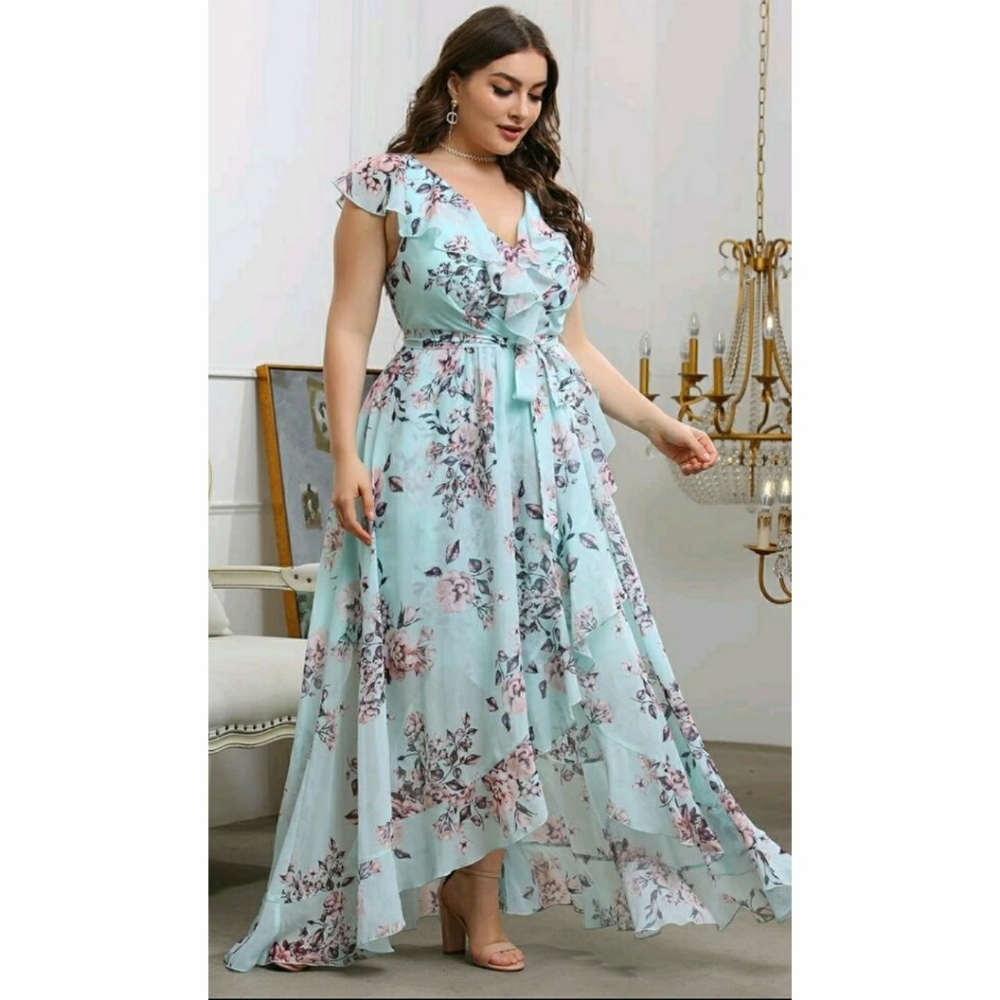 Stunning Floral Maxi Dress